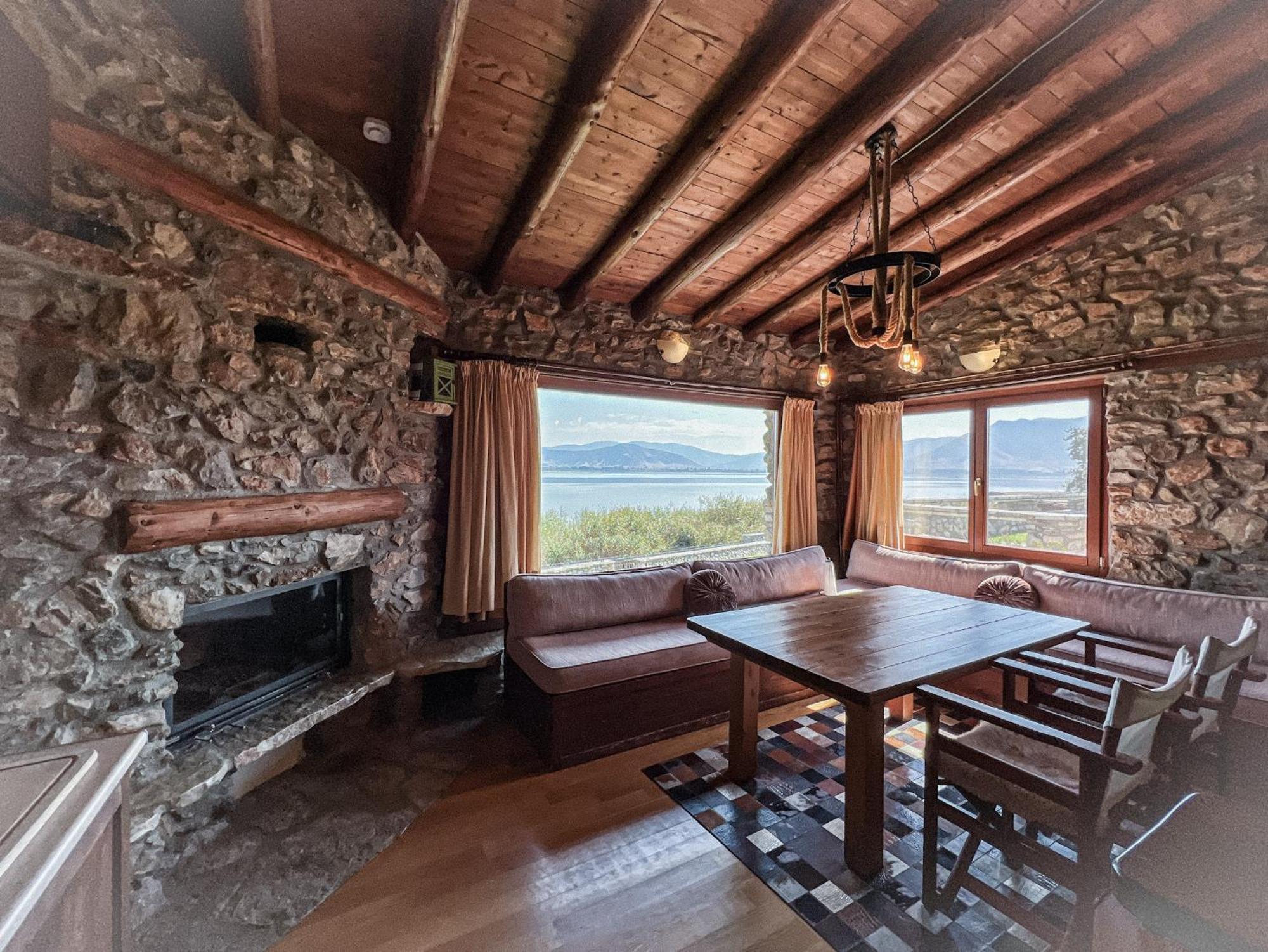 The Little Stone House By The Lake Kastoria Exterior foto