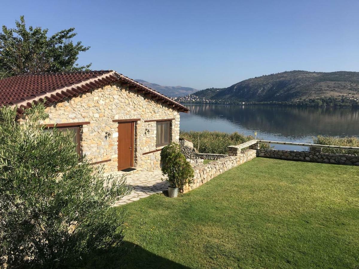 The Little Stone House By The Lake Kastoria Exterior foto