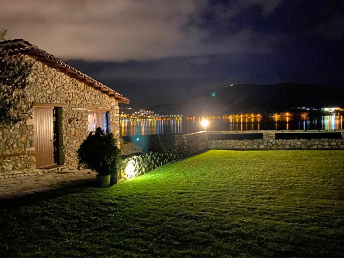 The Little Stone House By The Lake Kastoria Exterior foto